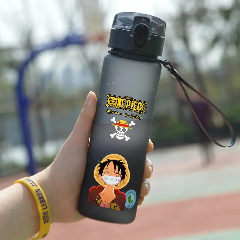 ONE PIECE Luffy Cartoon Water Bottle 560ml High Capacity Anime Pattern Plastic Drinking Cup Portable Sports Water Bottle Boy New