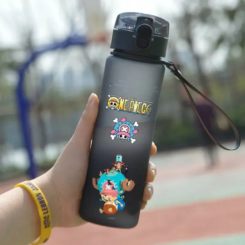 ONE PIECE Luffy Cartoon Water Bottle 560ml High Capacity Anime Pattern Plastic Drinking Cup Portable Sports Water Bottle Boy New